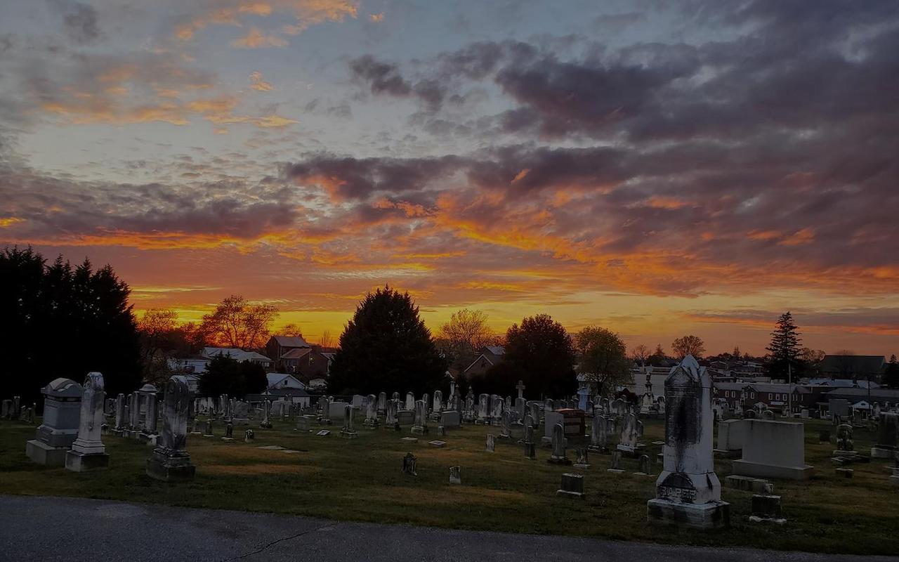 Slide 8 of cemetery gallery